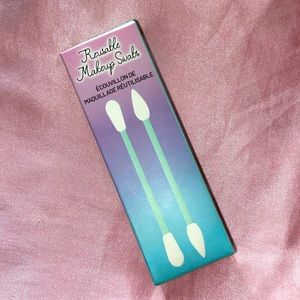 Aria Beauty Reusable Makeup Swabs
